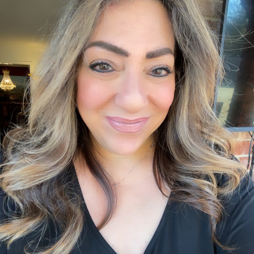 Meet your Posher, Lisa